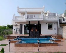 India Punjab Amritsar vacation rental compare prices direct by owner 27612561