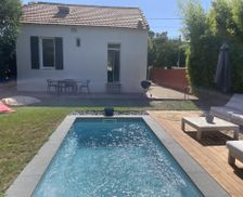 France Provence-Alpes-Côte d'Azur Marseille vacation rental compare prices direct by owner 28247771