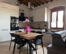 Italy Tuscany Ambra vacation rental compare prices direct by owner 28220480