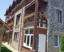 Romania Brasov Drăguş vacation rental compare prices direct by owner 28096330