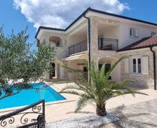 Croatia Krk Island Pinezici vacation rental compare prices direct by owner 24765791