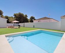 Spain Andalucía Chiclana de la Frontera vacation rental compare prices direct by owner 32278468