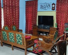 Malaysia Johor Layang Village vacation rental compare prices direct by owner 28076553