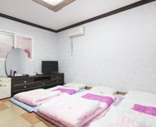 South Korea  Daegu vacation rental compare prices direct by owner 24780587