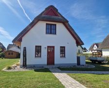 Germany Mecklenburg-Pomerania Zierow vacation rental compare prices direct by owner 27644008