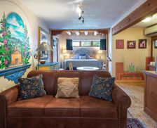 United States New Mexico Taos vacation rental compare prices direct by owner 12827762