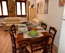 Italy Lazio Acquapendente vacation rental compare prices direct by owner 28011589