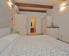 Italy Campania Pellezzano vacation rental compare prices direct by owner 14742993