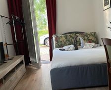 Netherlands Noord-Holland Amsterdam vacation rental compare prices direct by owner 27341694
