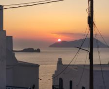 Greece Milos Plaka Milou vacation rental compare prices direct by owner 28317678