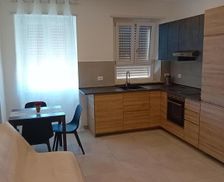 Italy Lazio Ladispoli vacation rental compare prices direct by owner 28063536