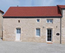 France Burgundy Rully vacation rental compare prices direct by owner 27927592
