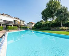 Italy Lombardy Manerba del Garda vacation rental compare prices direct by owner 28520079