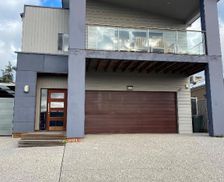 Australia Victoria Portarlington vacation rental compare prices direct by owner 27529710