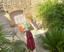 France Provence-Alpes-Côte d'Azur Saint-Restitut vacation rental compare prices direct by owner 28786565