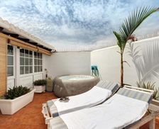 Spain Tenerife Adeje vacation rental compare prices direct by owner 13047693