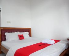 Indonesia Central Java Wonosobo vacation rental compare prices direct by owner 14336273