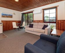 Australia Tasmania Strahan vacation rental compare prices direct by owner 18837629
