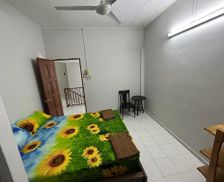 Malaysia Perak Sungai Siput vacation rental compare prices direct by owner 27617226