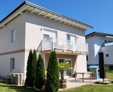 Austria Carinthia Velden am Wörthersee vacation rental compare prices direct by owner 28072768