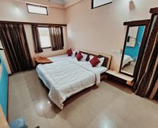 India Madhya Pradesh Maheshwar vacation rental compare prices direct by owner 28841406