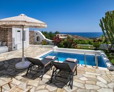 Greece Santorini Vourvoulos vacation rental compare prices direct by owner 35052325