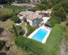 France Provence-Alpes-Côte d'Azur Entrechaux vacation rental compare prices direct by owner 28258079