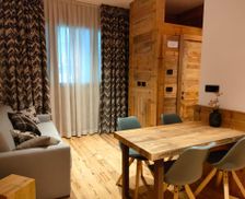 Italy Valle d'Aosta Breuil-Cervinia vacation rental compare prices direct by owner 27774474