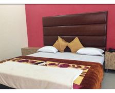 India Madhya Pradesh Hoshangābād vacation rental compare prices direct by owner 28206100