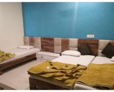 India Madhya Pradesh Hoshangābād vacation rental compare prices direct by owner 28676476