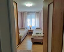 Poland Masovia Nowy Dwór Mazowiecki vacation rental compare prices direct by owner 28438692