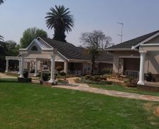 South Africa Mpumalanga Lydenburg vacation rental compare prices direct by owner 27065705