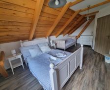 Czechia Central Bohemia Čestín vacation rental compare prices direct by owner 14143185