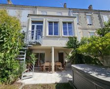 France Nouvelle-Aquitaine Angoulême vacation rental compare prices direct by owner 28914656