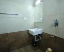 India Tamil Nadu Karūr vacation rental compare prices direct by owner 27505158