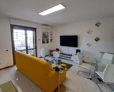 Italy Lazio Marco Simone vacation rental compare prices direct by owner 27887694