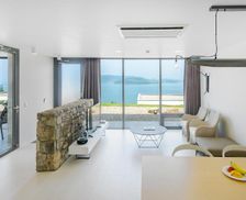 South Korea Jeollanam-Do Yeosu vacation rental compare prices direct by owner 28432320