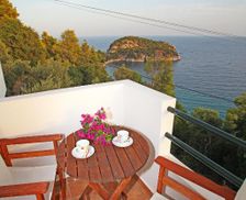 Greece Skopelos Stafylos vacation rental compare prices direct by owner 26861003