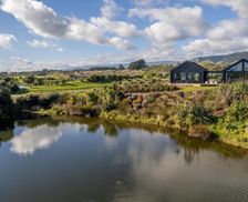 New Zealand Wellington Te Horo vacation rental compare prices direct by owner 29069476