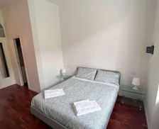 Italy Lombardy Milan vacation rental compare prices direct by owner 27746758