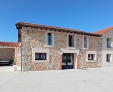 Spain Cantabria Galizano vacation rental compare prices direct by owner 32502404