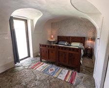 Italy Piedmont Settimo Vittone vacation rental compare prices direct by owner 18359474
