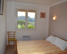 France Rhône-Alps Vallon-Pont-dʼArc vacation rental compare prices direct by owner 27728329