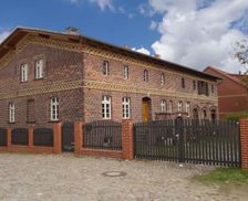 Germany Brandenburg Ahrensfelde vacation rental compare prices direct by owner 17871485