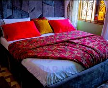Uganda Central Region Wakiso vacation rental compare prices direct by owner 28196374