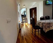 Romania Brasov Holbav vacation rental compare prices direct by owner 28305907