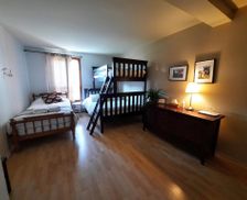 Canada Quebec Saint-Férréol-les-Neiges vacation rental compare prices direct by owner 19251542