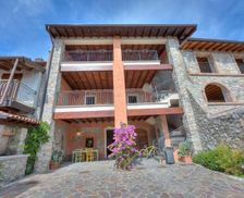 Italy Lombardy Polpenazze del Garda vacation rental compare prices direct by owner 28108091