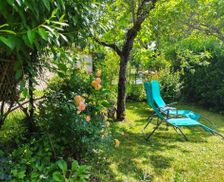 France Aquitaine Saint-Julien-de-Lampon vacation rental compare prices direct by owner 28589996