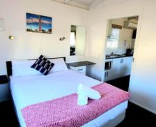 Australia New South Wales Parkes vacation rental compare prices direct by owner 27616707